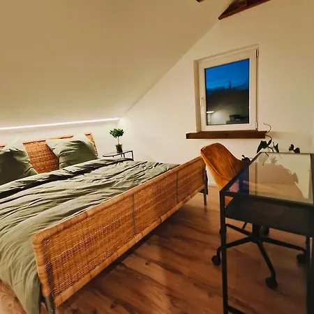 Stilvolles Im Loft-style & Klimaanlage