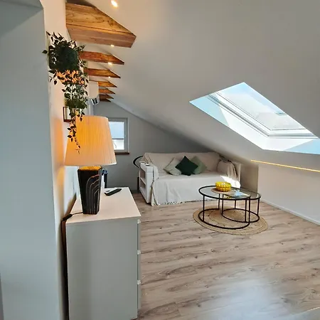 Stilvolles Im Loft-style & Klimaanlage Lejlighed *