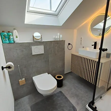 Stilvolles Im Loft-style & Klimaanlage Lejlighed Plaidt