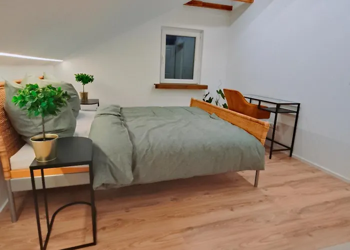 Stilvolles Im Loft-style & Klimaanlage Apartamento Plaidt
