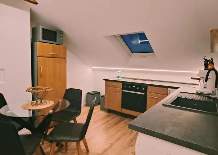 Stilvolles Im Loft-style & Klimaanlage Apartamento Plaidt