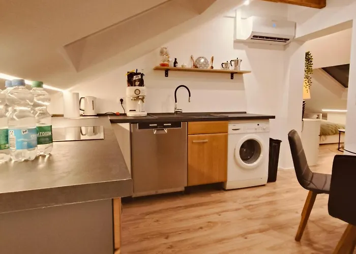 Apartment Stilvolles Im Loft-style&klimaanlage *